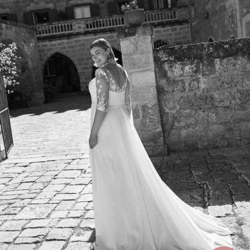 Robe de mariée Jolie ronde grande taille plus size tulle - Marie Et Vous