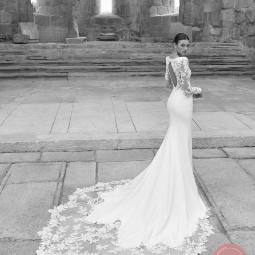 Robe de mariée Sirène Luxembourg mermaid Adriana alier manches détachables traîne dentelle - Marie Et Vous