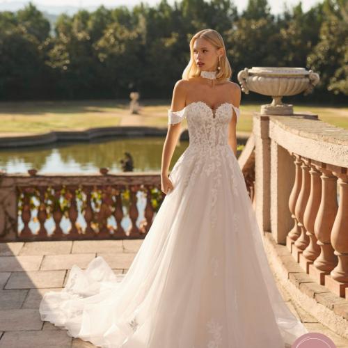 Robe de mariée Princesse meringue princess luna  novias dentelle bustier  - Marie Et Vous